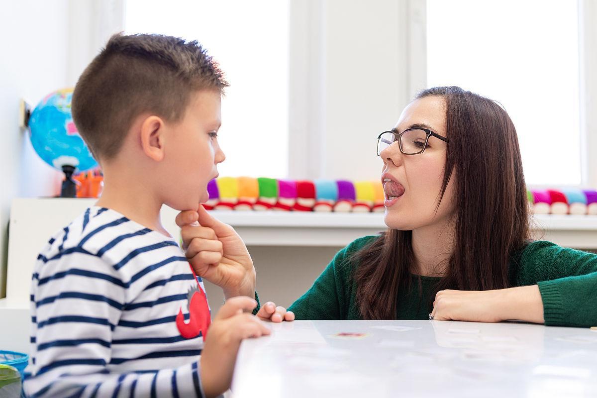 Speech Language Therapy 言语治疗